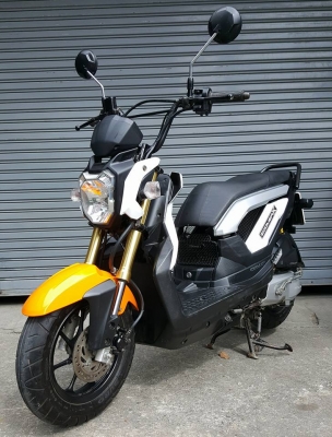 ขอนุญาตขาย HONDA ZOOMER-X 110i สีขาวมุก ฟรีค่าโอน