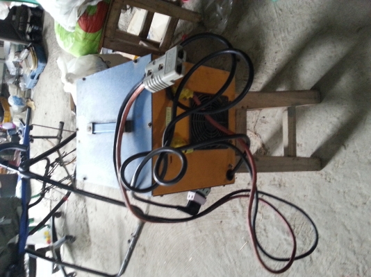 ขายตู้ชาร์จรถยก 24 v 220v