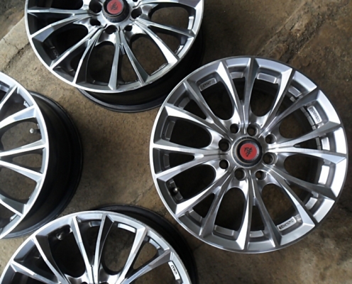 แม็ก15 เลนโซ่ (Lenso)แท้ 4รู100 หรือ 4รู114 วงละ1625