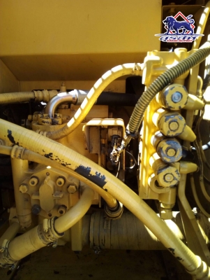 รถแบ็คโฮ KOMATSU PC120-6 ใช้งาน 9 พันชั่่วโมง สวย สด แน่น เต็มทุกระบบ