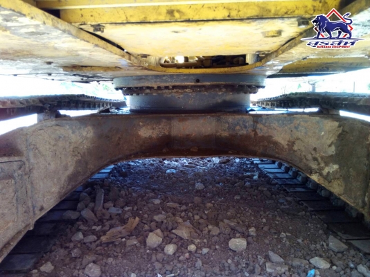 รถแบ็คโฮ KOMATSU PC120-6 ใช้งาน 9 พันชั่่วโมง สวย สด แน่น เต็มทุกระบบ