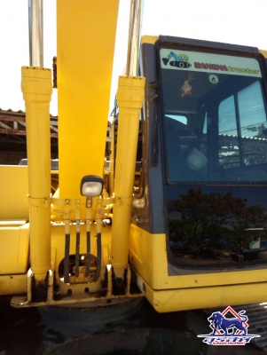 รถแบ็คโฮ KOMATSU PC120-6 ใช้งาน 9 พันชั่่วโมง สวย สด แน่น เต็มทุกระบบ