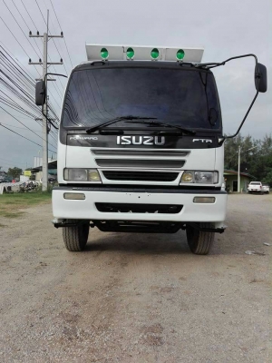 ISUZU 6 ล้อดั้ม FTR 195 hp ปี 44 ช่วงยาว 4.0 m พร้อมใช้งานเอกสารเล่มทะเบียนพร้อม