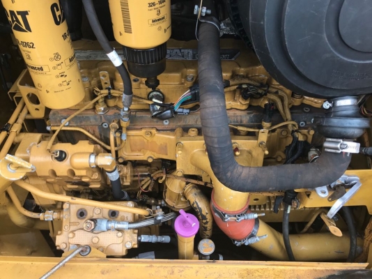 รถเกรด CAT 140K