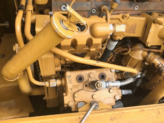 รถเกรด CAT 140K