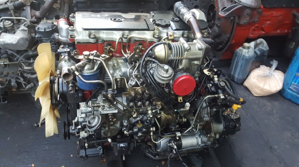 เครื่องยนต์และอะไหล่ Hino  JO5C