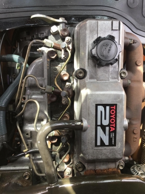 ขายรถโฟล์คลิฟท์มือสองสำหรับตักยางพาราตักยางก้อนยางถ้วยและทะลายปาล์ม