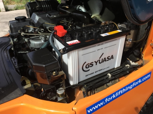 ขายรถโฟล์คลิฟท์มือสองสำหรับตักยางพาราตักยางก้อนยางถ้วยและทะลายปาล์ม