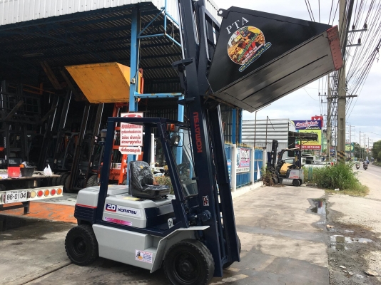 ขายรถโฟล์คลิฟท์มือสองสำหรับตักยางพาราตักยางก้อนตักยางถ้วยตักเศษยางตักทะลายปาล์ม