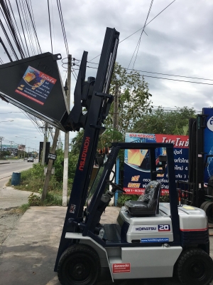 ขายรถโฟล์คลิฟท์มือสองสำหรับตักยางพาราตักยางก้อนตักยางถ้วยตักเศษยางตักทะลายปาล์ม