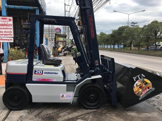 ขายรถโฟล์คลิฟท์มือสองสำหรับตักยางพาราตักยางก้อนตักยางถ้วยตักเศษยางตักทะลายปาล์ม