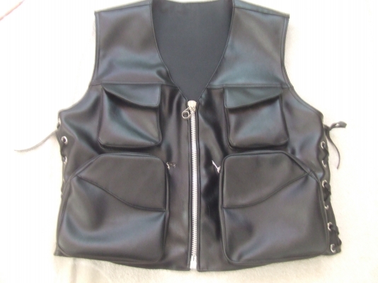 ขายเสื้อกั๊กใวัขับช็อปเปอร์ สุดยอดงานดีไซ  เท่ๆราคาถูกมาก