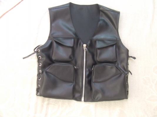 ขายเสื้อกั๊กใวัขับช็อปเปอร์ สุดยอดงานดีไซ  เท่ๆราคาถูกมาก