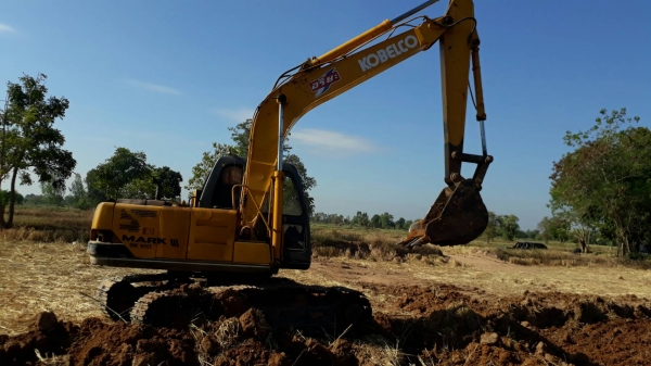 KOBELCO 120 mark3 รถใช้งานได้ปกติ ไฟฟ้าตัด เอกสารสัญญาซื้อขาย