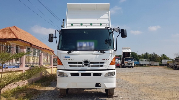 Hino เครื่อง 320 แรง ปี 47 กระบะดัมพ์สามมิตร มีระบบลากพ่วง พร้อมใช้งาน ทะเบียนพร้อม