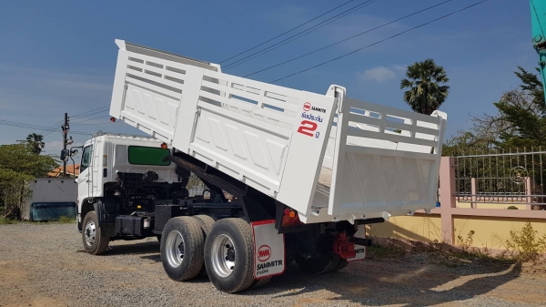 Hino เครื่อง 320 แรง ปี 47 กระบะดัมพ์สามมิตร มีระบบลากพ่วง พร้อมใช้งาน ทะเบียนพร้อม