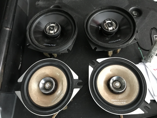 ลำโพง ALPINE 4นิ้ว2ทางเก่าญี่ปุ่นเเท้สภาพสวยคู่ละ