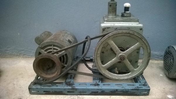 VACCUM PUMP BUSCH + MAKASHI