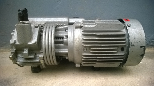 VACCUM PUMP BUSCH + MAKASHI