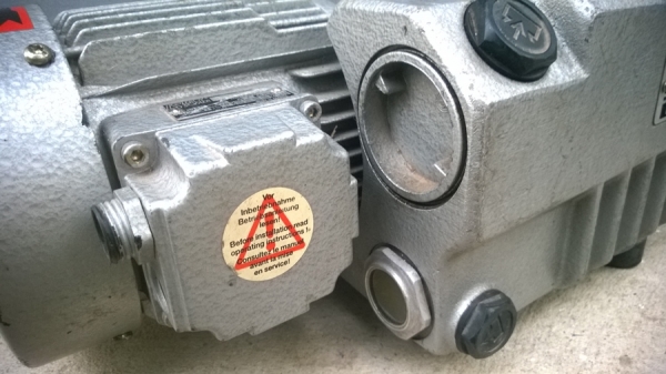 VACCUM PUMP BUSCH + MAKASHI