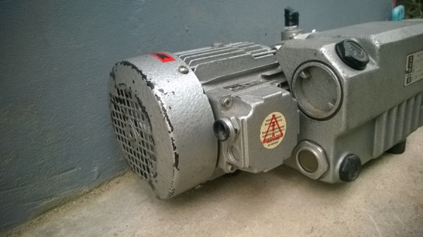VACCUM PUMP BUSCH + MAKASHI VACCUM PUMP BUSCH + MAKASHI