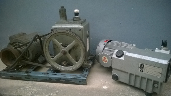 VACCUM PUMP BUSCH + MAKASHI