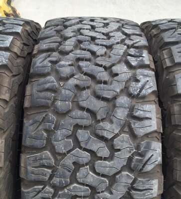 ขาย ยางBF ko2 All-Terrain 275/55/20 สภาพน้องยางใหม่ป้ายเเดง4เส้น ขาย ยางBF ko2 All-Terrain 275/55/20 สภาพน้องยางใหม่ป้ายเเดง4เส้น