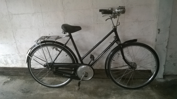 จักรยานโบราณ ยีห้อ the CROCODILE สภาพปั่นใด้ปกติ เอาไปเก็บสะสมใด้คับ  สนใจจริงๆราคาคุ่ยกันใด้