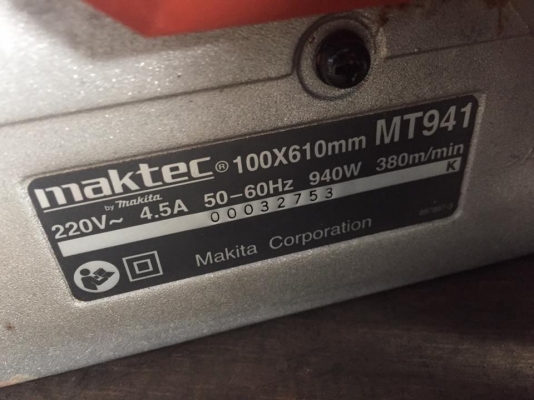 ขายรถถังขัดกระดาษทราย MAKTEC MT941 มือสอง สภาพสวยครับ ขายรถถังขัดกระดาษทราย MAKTEC MT941 มือสอง สภาพสวยครับ