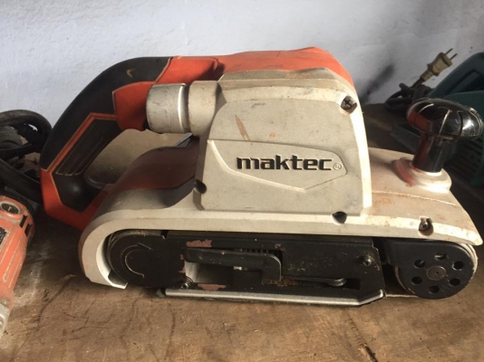 ขายรถถังขัดกระดาษทราย MAKTEC MT941 มือสอง สภาพสวยครับ