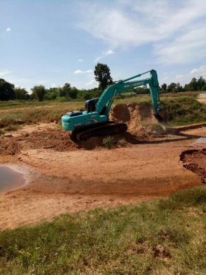 ขายรถแบ็คโฮ SK200 Super X เอกสารครบ ใช้งานหนึ่งหมื่นชั่วโมง ราคา1,900,000 090-8588220 090-3258446 090-4610380 ดูประกาศทั้งหมด  https://www.facebook.com/narong2truck/ www.narong2truck.com www.truck.in.th/498 รับจัดไฟแนนซ์นอกสถานที่ เพจFacebook ณรงค์ ซื้อขา