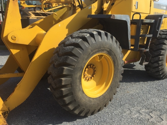 ขาย KOMATSU WA100-3E นำเข้าจากญี่ปุ่น โทร.090-986-2521 อ๊อบ