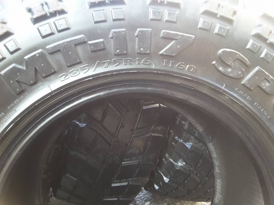 ยาง33นิ้ว Silverstone MT117 Sport 285-75-16 ปี15 สวยๆ 1ชุด