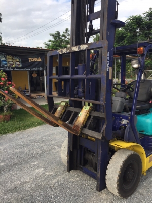 ขาย ฟอร์คลิฟท์ KOMATSU 2.5 ตัน เสาสูง 4.50 เมตร งาฮิ้งตักเทได้ นำเข้าจากญี่ปุ่น โทร.090-986-2521 อ๊อบ