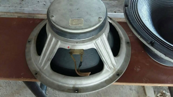 รับซื้อเครื่องใช้ไฟฟ้า ลำโพง เครื่องเสียง รับซื้ออุปกรณ์ เครื่องจักร เครื่องมือต่างๆ รับซื้อทั่วไทย