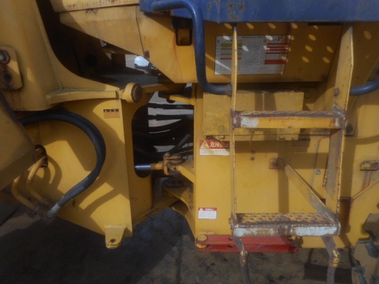 KOMATSU WA200-1 นำเข้าจากญี่ปุ่น โทร.090-986-2521 อ๊อบ