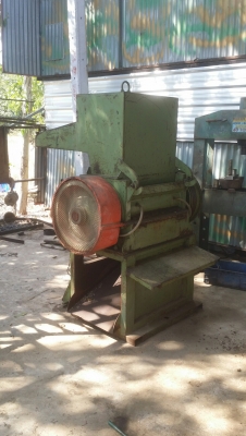 เครื่องบดพลาสติก