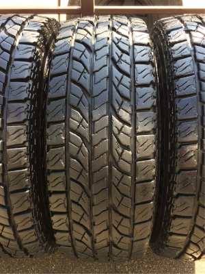 ยาง All Yokohama 31 10.5 R15 กลางปี15 ดอกเต็ม ไม่มีปะ ใช้ยาว ราคาไม่แพง