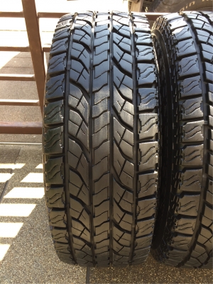 ยาง All Yokohama 31 10.5 R15 กลางปี15 ดอกเต็ม ไม่มีปะ ใช้ยาว ราคาไม่แพง