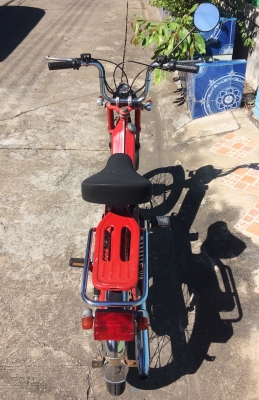 TOMOS รถมอเตอร์ไซค์กึ่งจักรยาน