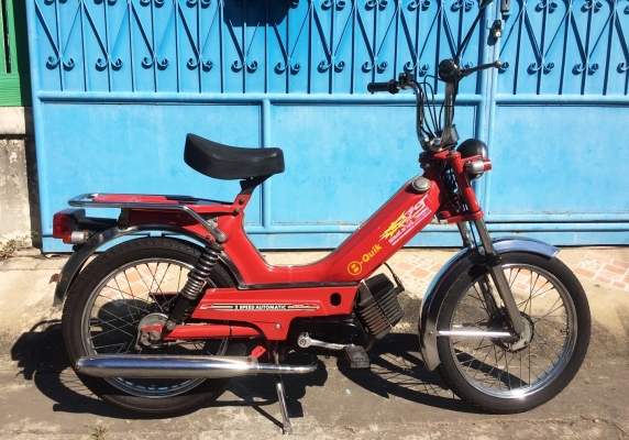 TOMOS รถมอเตอร์ไซค์กึ่งจักรยาน