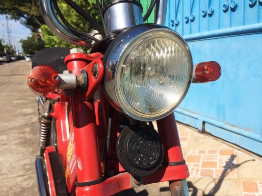 TOMOS รถมอเตอร์ไซค์กึ่งจักรยาน