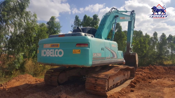 ขายรถแบ็คโฮ KOBELCO SK200 SuperX 7 พันชั่วโมง สวย แห้ง ทำงานสมบูรณ์ทุกระบบ