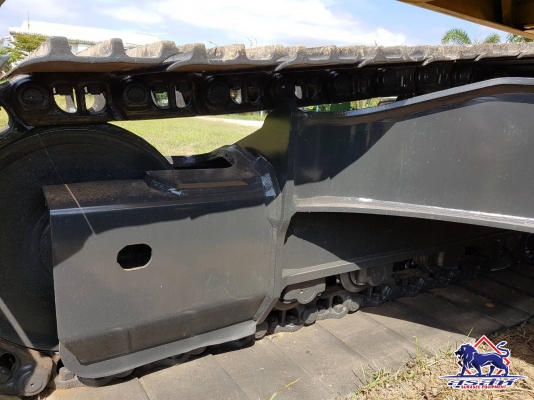 ขายรถแบ็คโฮ KOMATSU PC200-7 ใช้งานเพียง 7 พันชั่วโมง สภาพนางฟ้า ทำงานสมบูรณ์ทุกระบบ