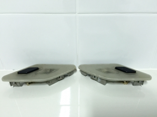 ขายไฟอ่านหนังสือเสา C รถเบนซ์ S500L รุ่น W140 ปี 92