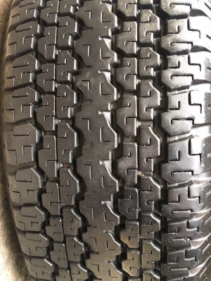 ยางป้ายแดง Bridgestone 245-70-16 ปลายปี 16