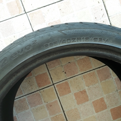 ขายยาง HANKOOK EVO2 225-40-18 ปลายปี15 ดอกแน่น 1คู่ ขายยาง HANKOOK EVO2 225-40-18 ปลายปี15 ดอกแน่น 1คู่