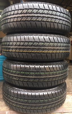 ยางป้ายแดง Bridgestone 245-70-16 ปี 17 เส้นสีแจ่มๆ