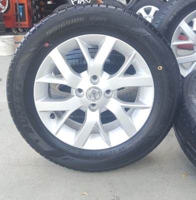 ขายล้อป้ายแดง Nissan Note ขอบ15  4  ล้อ