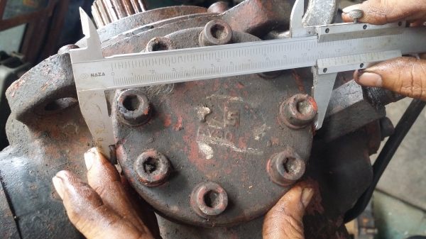 ขายมอเตอร์ห้าดาว KYB